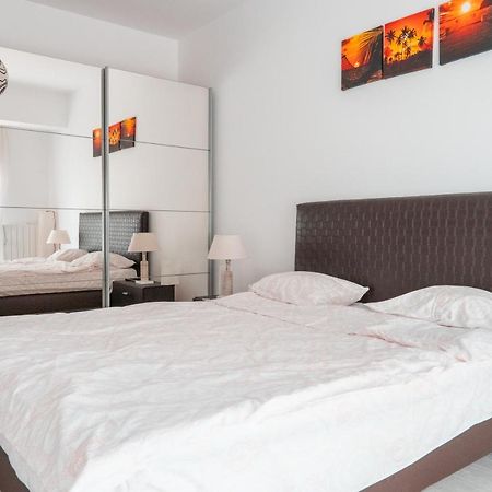 Bright Apartments Mamaia Nord Exterior foto