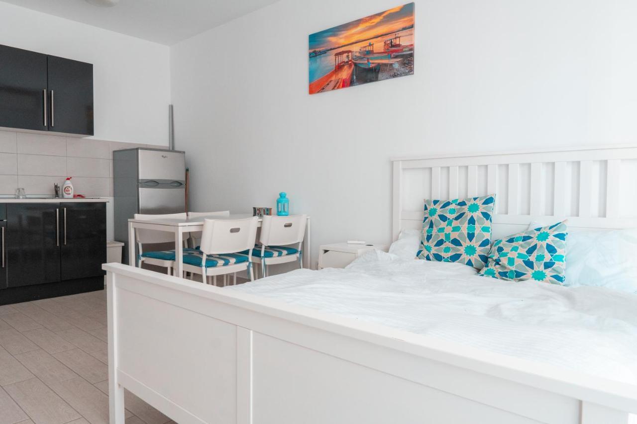 Bright Apartments Mamaia Nord Exterior foto